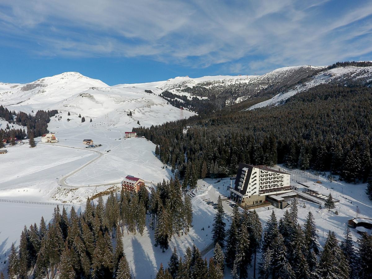 Hotel Pestera Sinaia Extérieur photo